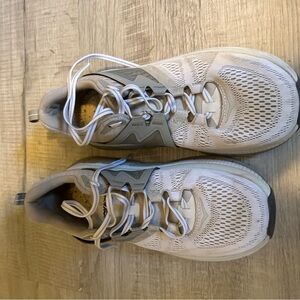 Hoka One One White and Gray Athletic Shoes with Cushioned Midsole